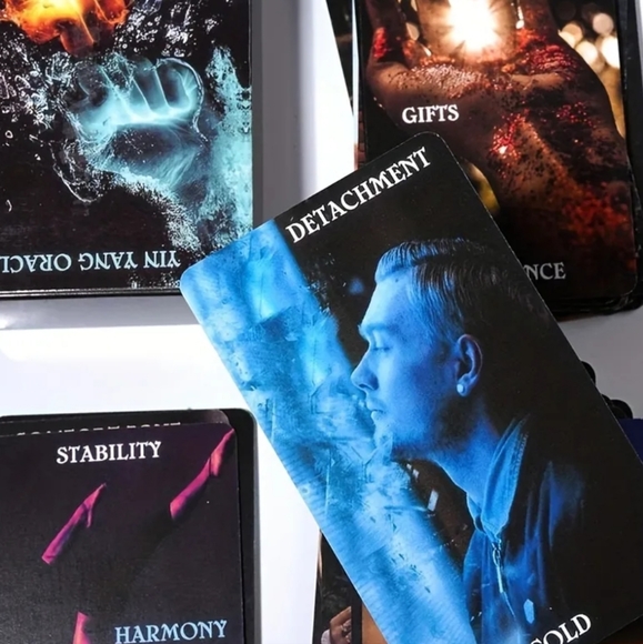 NEW TRAVEL Size Ying Yang Oracle Deck -80 Cards - Picture 3 of 5